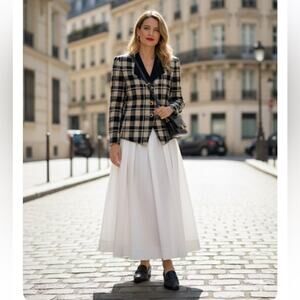Vintage Petite Sophisticate Black Plaid Fitted Blazer